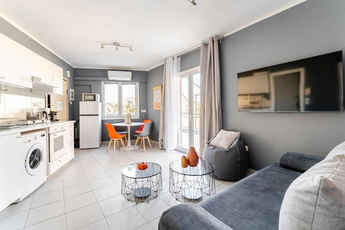 Lovely Apt W/Heated Jacuzzi &Full Acropolis View Αθήνα Εξωτερικό φωτογραφία